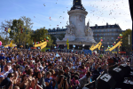 La foule sur la Place de la République
